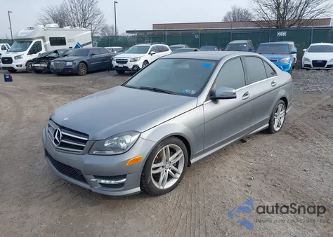 2014 Mercedes-Benz C 250 Luxury/Sport from USA, damaged, VIN WDDGF4HB3EA951729
